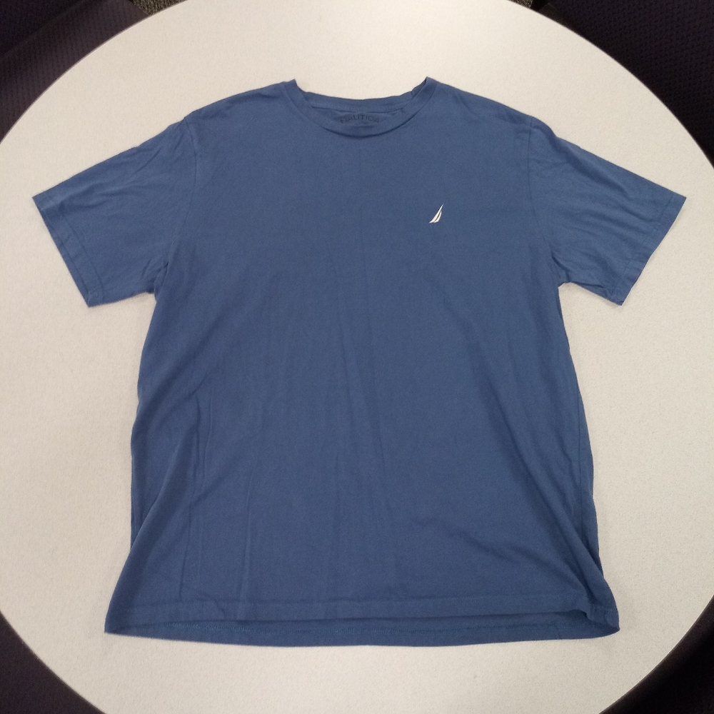 Brand New Nautica T Shirt Size Large